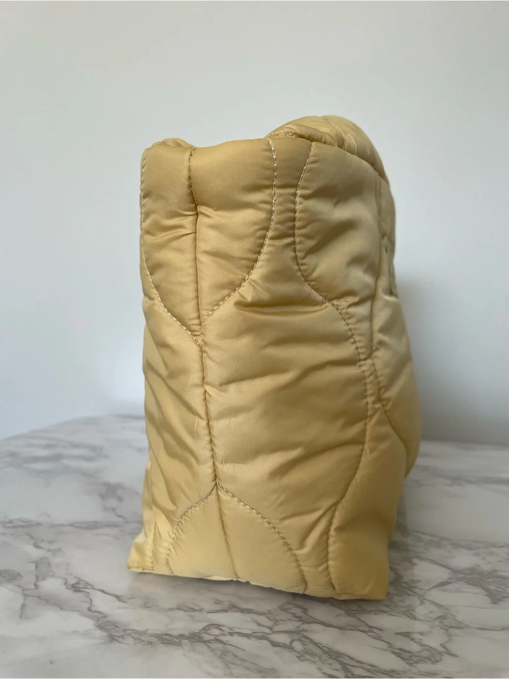 Dé Rococo Quilted Pouch Mustard Yellow Cosmetic Bag